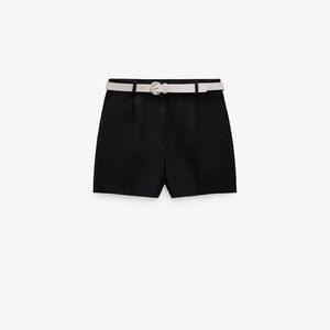 Zara belted shorts L